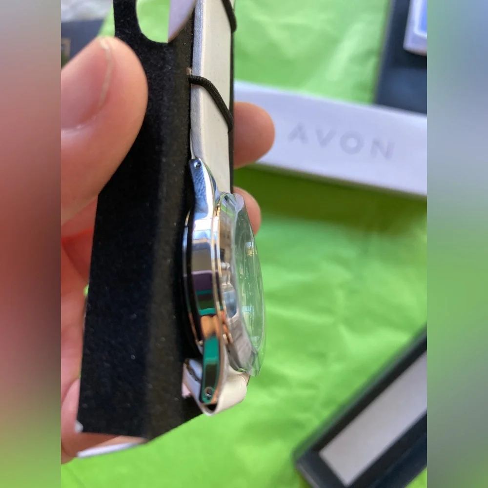 Avon Tis The Season Snowman Watch, Christmas, Holiday, Blue, White, Silver, NIB - Picture 3 of 16